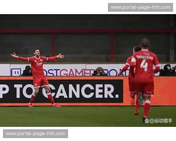 恩里克训练中强化定位球攻防，称其为“重要突破口”