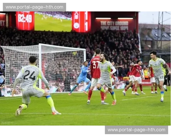 阿森纳对阵桑德兰出现争议判罚，VAR介入取消主队点球